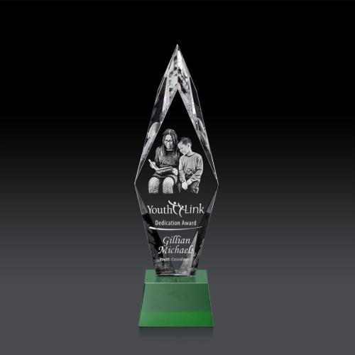 Awards and Trophies - Manilow Green on Robson Base (3D) Diamond Crystal Award
